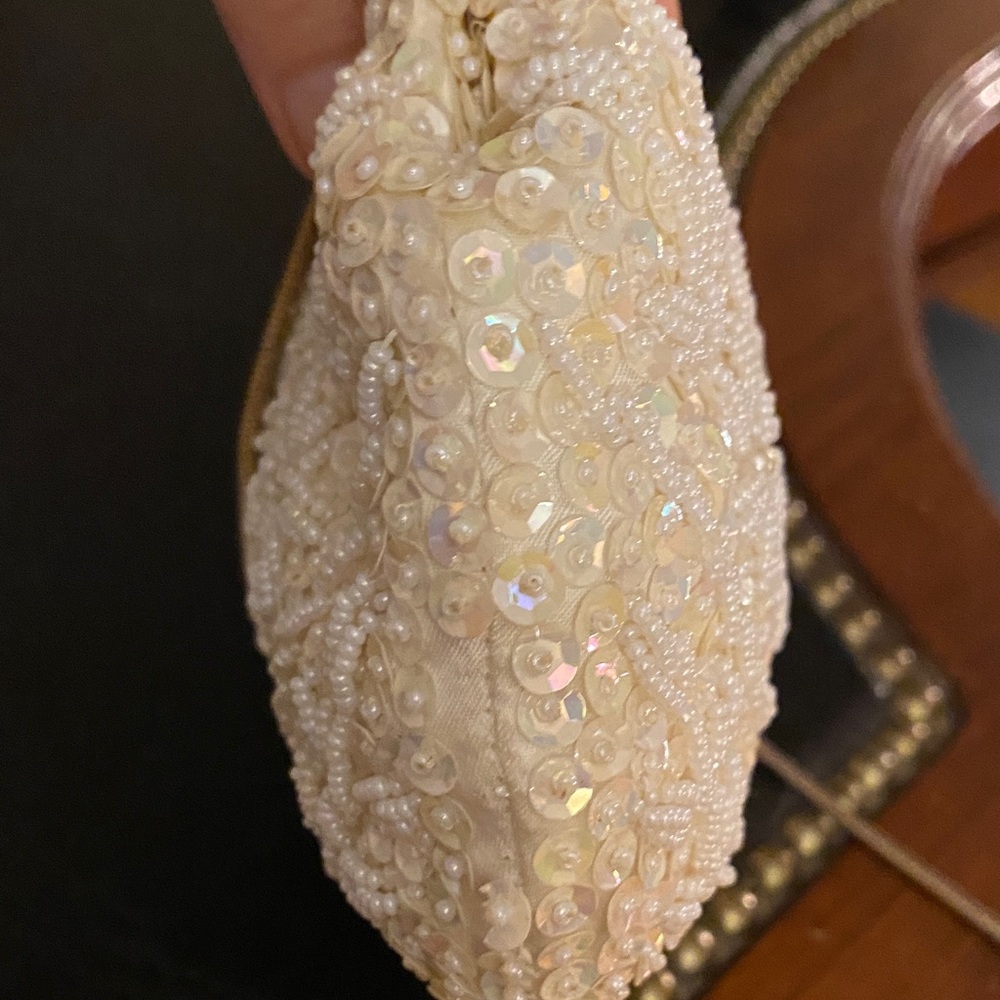 Handmade Ivory Beaded Sequins Aurora Borealis Evening Bag with Change Purse Set - Picture 7 of 13